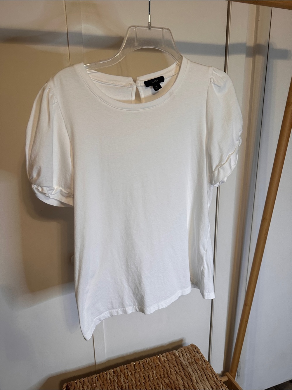 J. Crew White Short Puff Sleeve Tee size medium‎